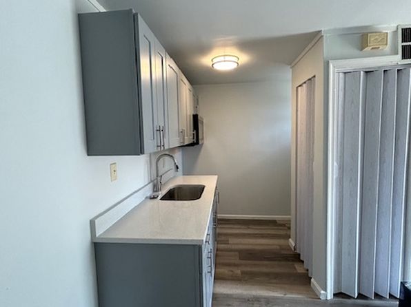 2423 N Madison St APT C