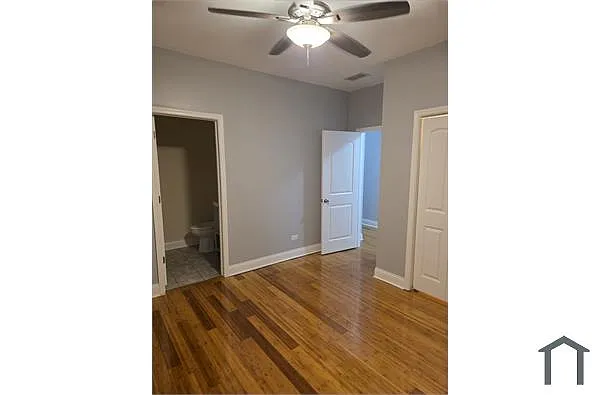 Building Photo - 1231 S Avers Ave #1
