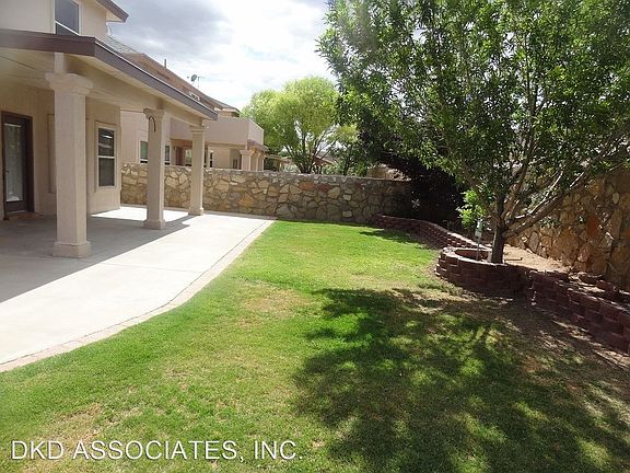 4th image of 12379 Paseo Valle Ln