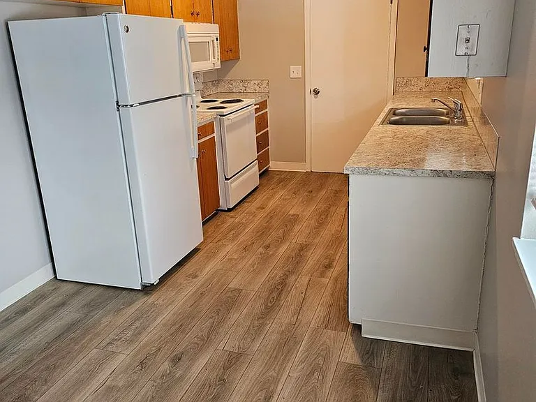 2402 W Lemhi St — Photo 5