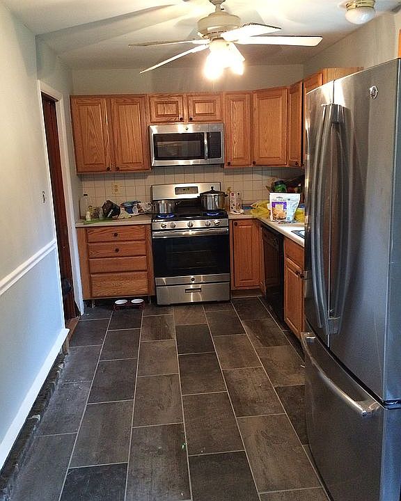 2nd image of 108 Stoneleigh Rd