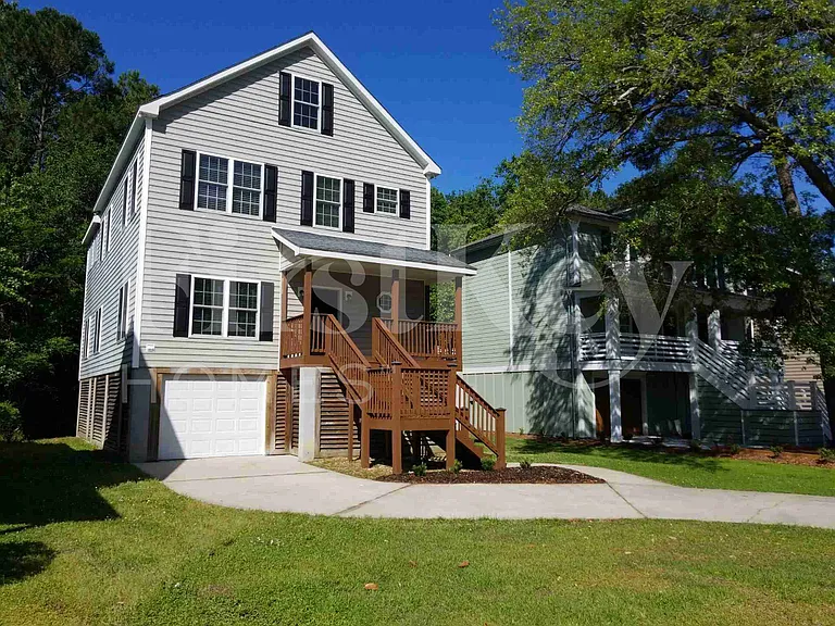 1911 Chestnut Oak Ln — Photo 2