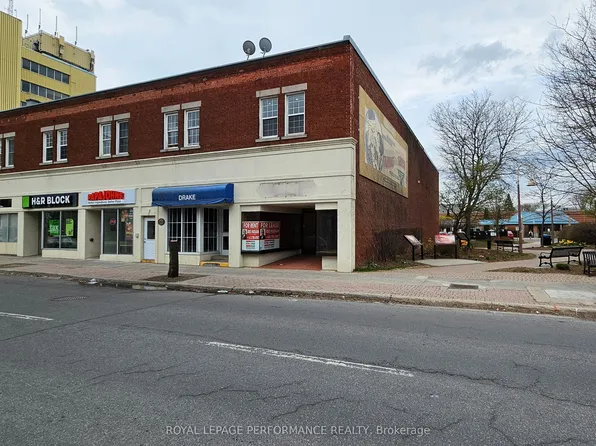 214 Pitt St W #4, Cornwall, ON K6J 3P6