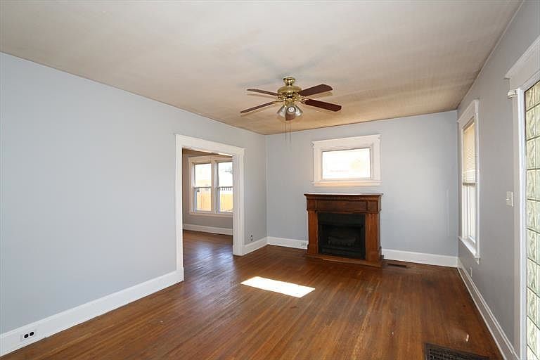 1st image of 1180 Coronado Ave