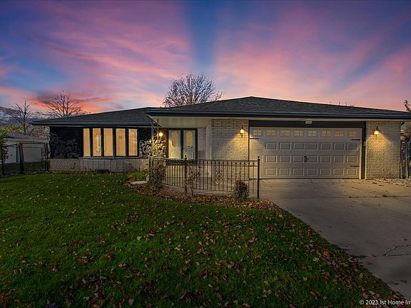 2nd image of 15140 Narcissus Ct