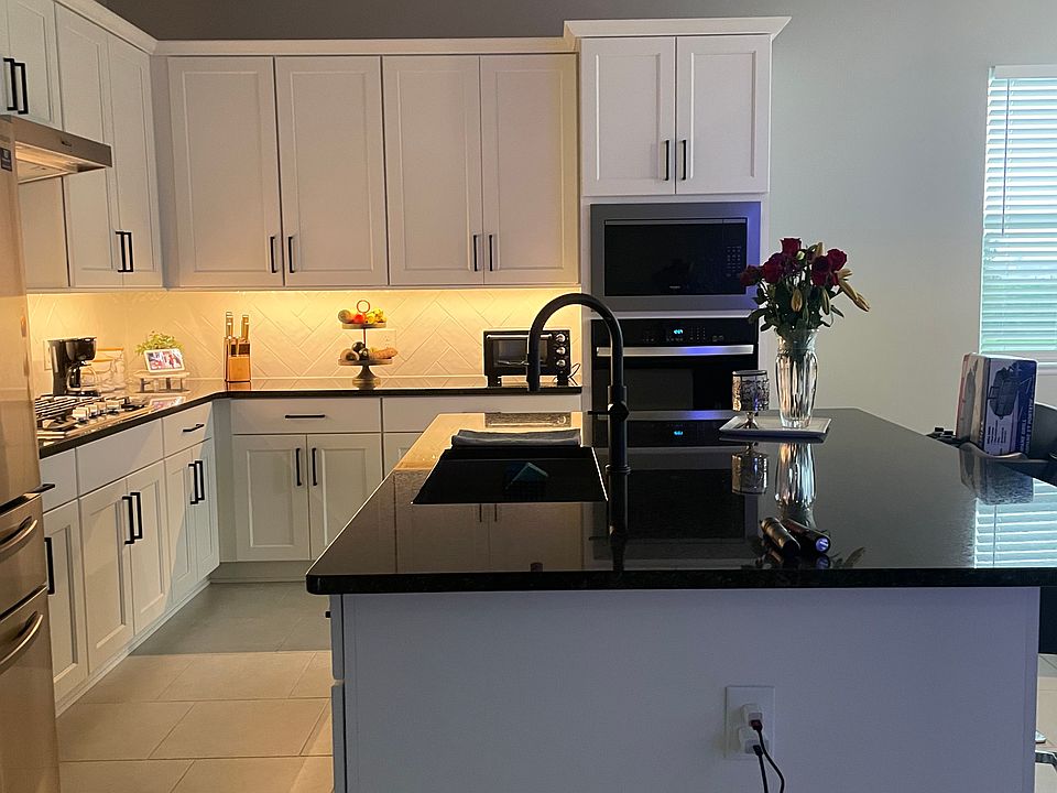 1st image of 2791 Park Ridge St