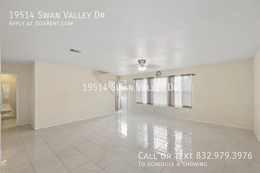 19514 Swan Valley Dr (Tia Im) — Photo 2