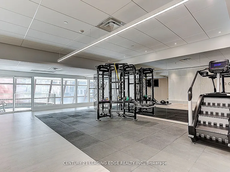 1001 Bay St #514 — Photo 40