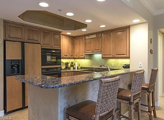 4th image of 2748 Tiburon Blvd E APT 204