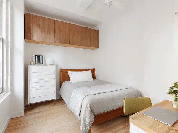 100 Hudson Street image 7 of 10