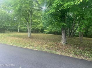 Hilltop Dr, Kingston, TN 37763