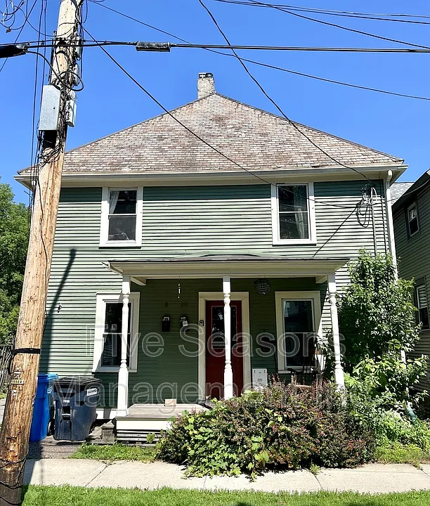 18-20 Hayward St #1