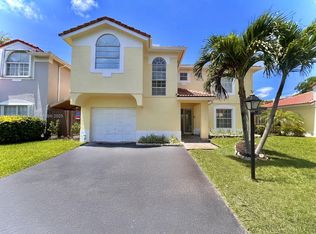 10245 NW 57th St, Doral, FL 33178