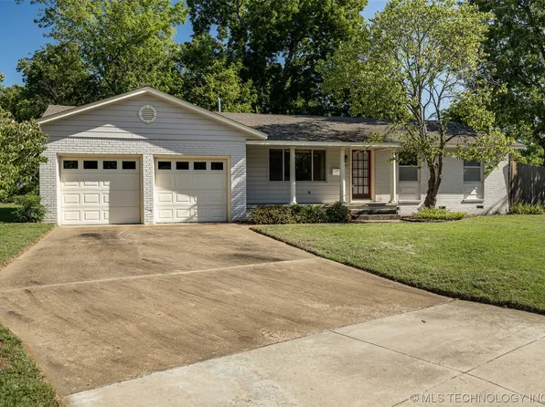 2749 E 53rd St, Tulsa, OK 74105