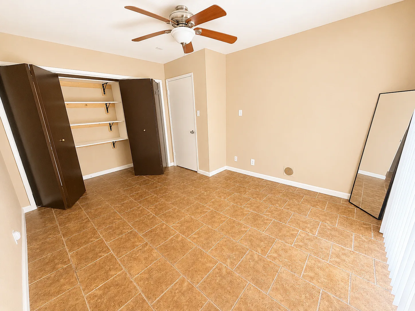 Patricia Ct, Hayward — Photo 2