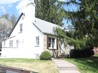 158 W Upper Ferry Rd, Ewing, NJ 08628