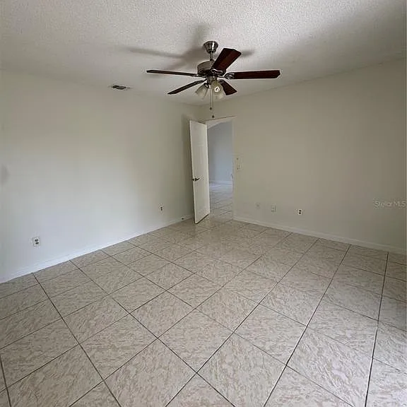 3546 Acorn St — Photo 10