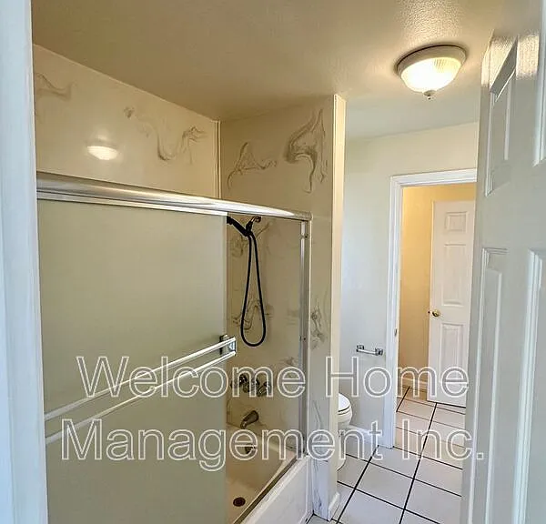 2225 Hillsborough Ct #2 — Photo 9