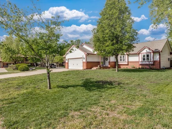 1101 N West St, Rose Hill, KS 67133