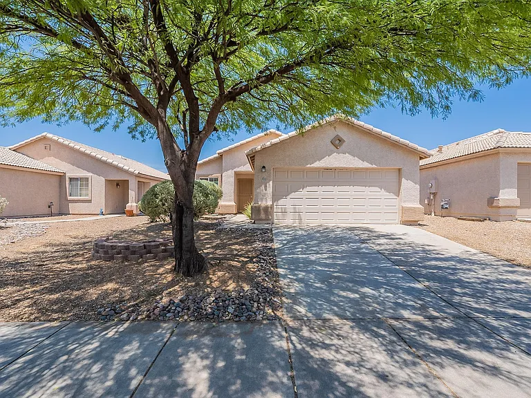 4504 W Sun Quest St — Photo 40