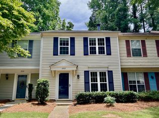 2809 Queen Anne Ct, Sandy Springs, GA 30350