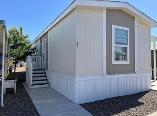 2060 N Ctr #307, Mesa, AZ 85201