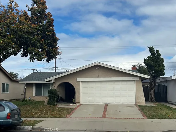 20002 Tajauta Ave, Carson, CA 90746