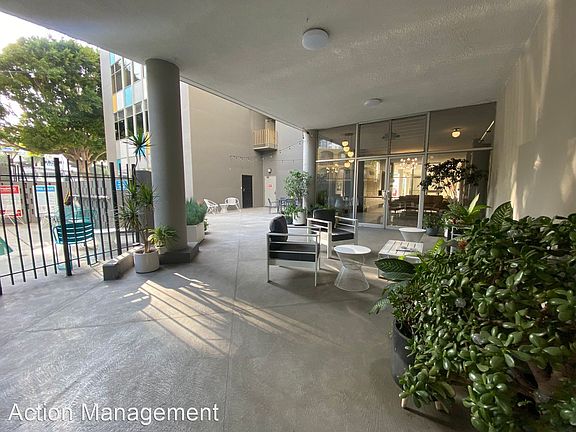 3rd image of 100 Atlantic Ave APT 207