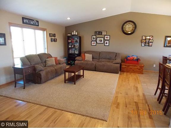 4th image of 4190 Janett Ave NE