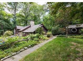 27 Ridge Rd, New Fairfield, CT 06812