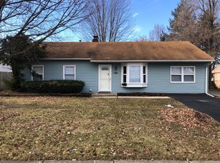 1250 Foran Ln, Aurora, IL 60506