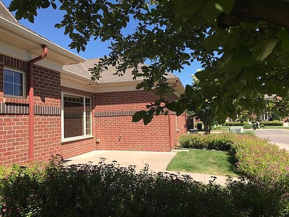 End unit. South facing