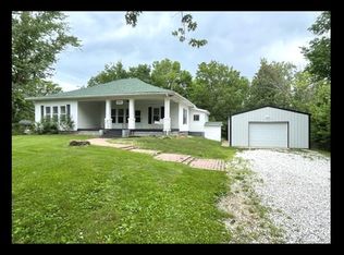 1103 Walnut St, Macon, MO 63552