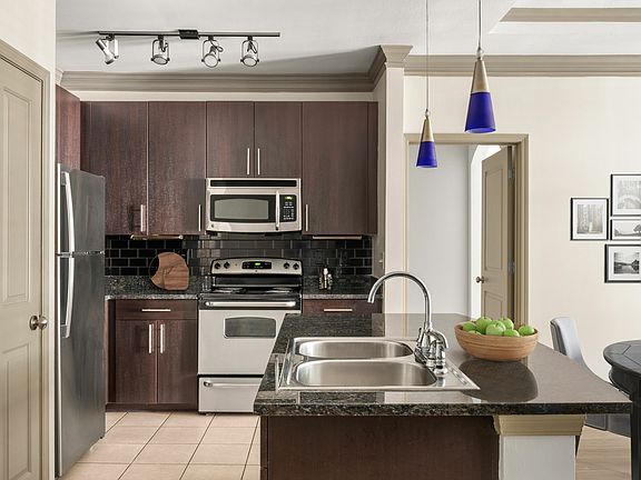 The Drexel Collective - Kitchen