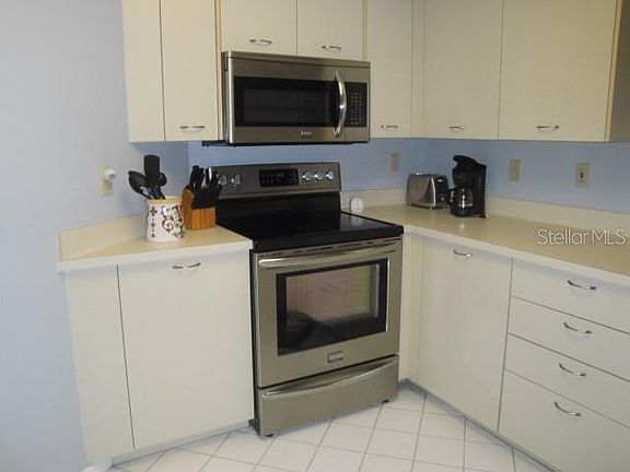 5th image of 5900 Bahia Del Mar Cir APT 236