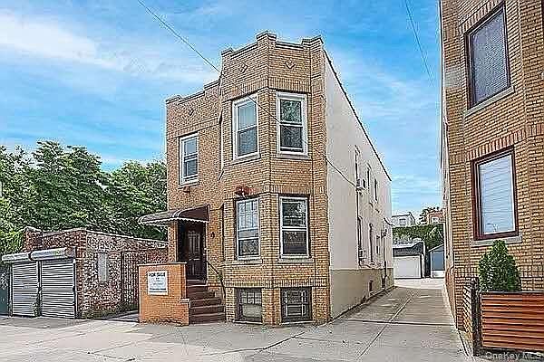 6456 Woodbine Street, Flushing, NY 11385 | Zillow