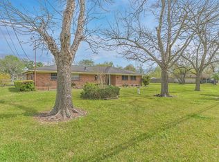 14310 Henry Rd, Houston, TX 77060