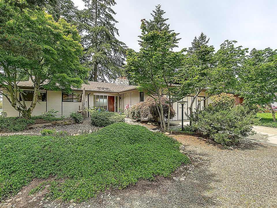 1st image of 19709 6th Pl NW