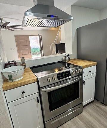 3rd image of 600 S DOBSON Road #79