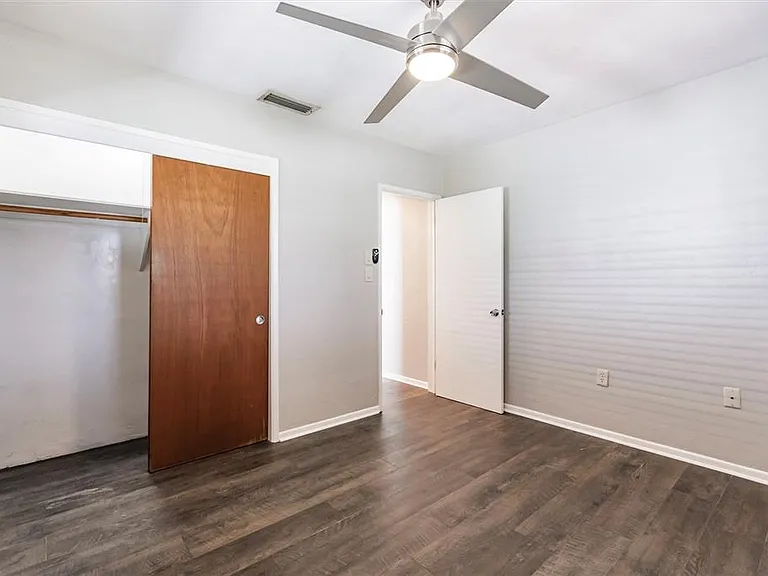 1720 Colleen St — Photo 30
