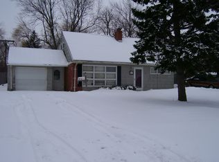 1227 E Park Rd, Grand Island, NY 14072