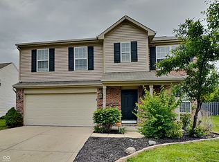 12442 Quarterback Ln, Fishers, IN 46037