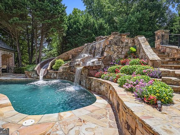 5th image of 2915 Manor Bridge Dr
