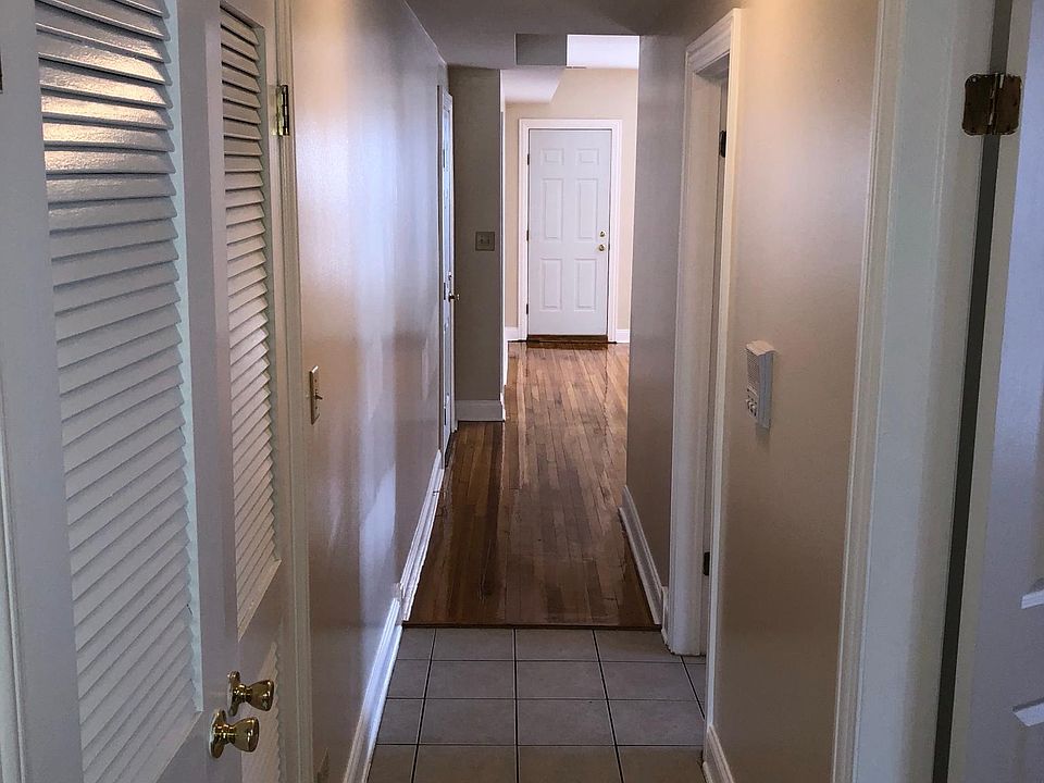 1st image of 6147 S King Dr APT 2N