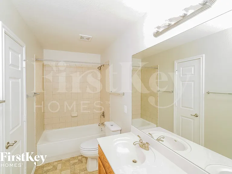 24014 Buckthorn Pass — Photo 13
