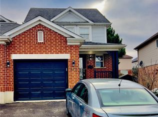 813 Fairway Cres, Kitchener, ON N2A4B5