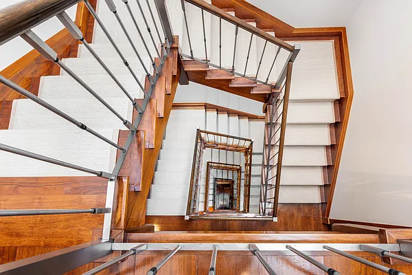 Sold by SERHANT. | media 15