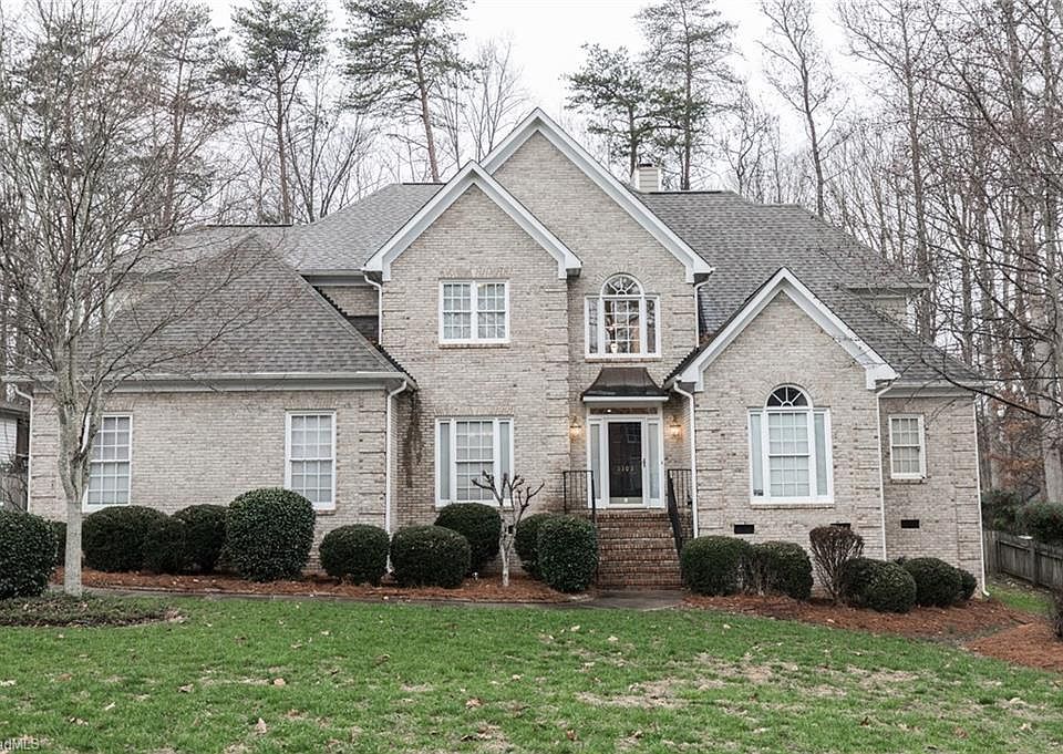1st image of 3103 Lodge Dr