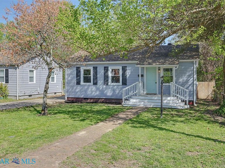 Listing photo 4