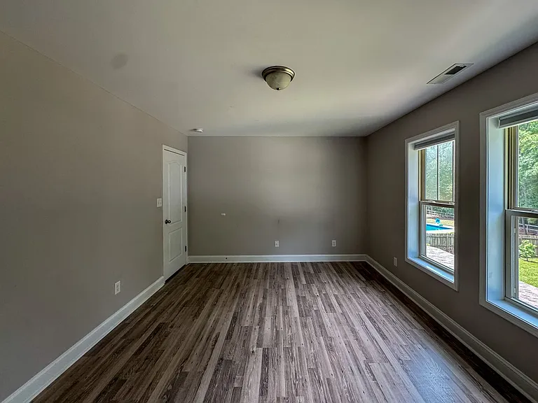 296 Sedgefield Dr — Photo 19